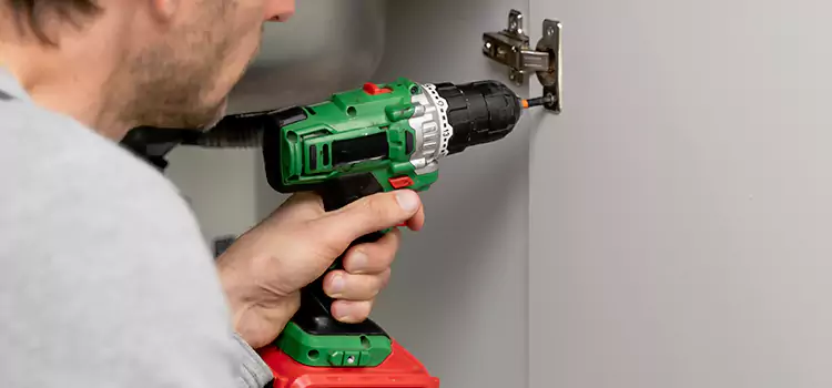 Commercial Door Hinge Repair Central Point